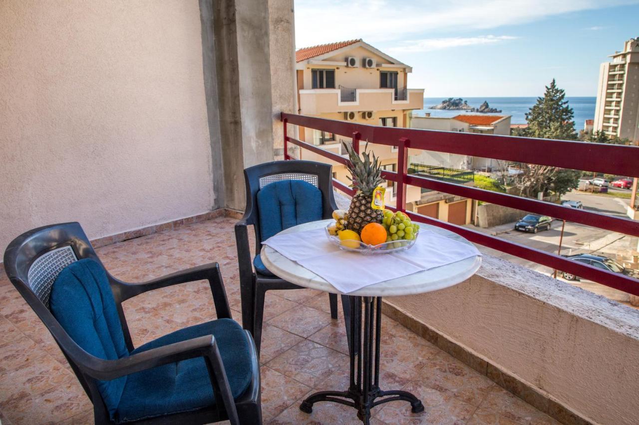 Villa Savovic Petrovac Exterior photo